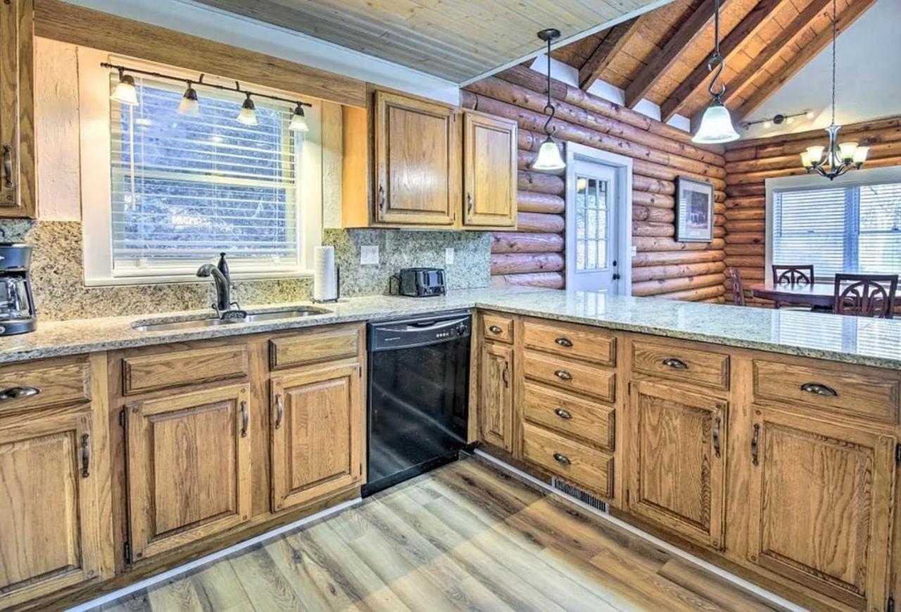 Villa Smokey Mountain Hideaway Gatlinburg Exterior foto